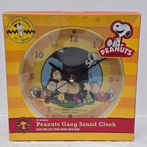 Peanuts 60 Years Gang Sound Clock Linus & Lucy Hourly Song Snoopy 2010 NEW